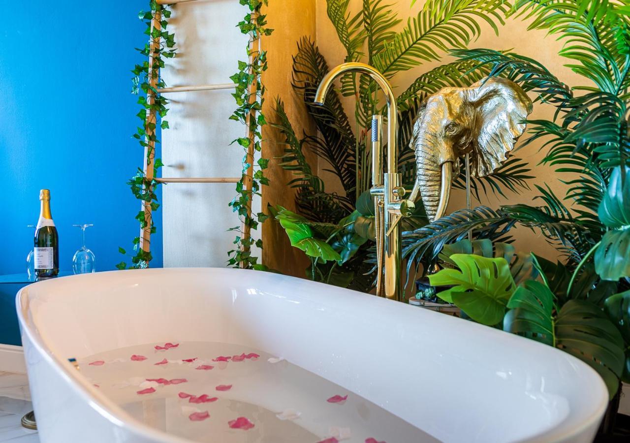 Jungle Suite --- Vasca In Camera Turyn Zewnętrze zdjęcie
